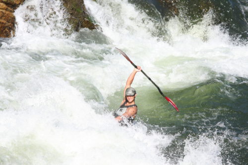 How to Choose a Kayak Paddle: The Ultimate Buying Guide